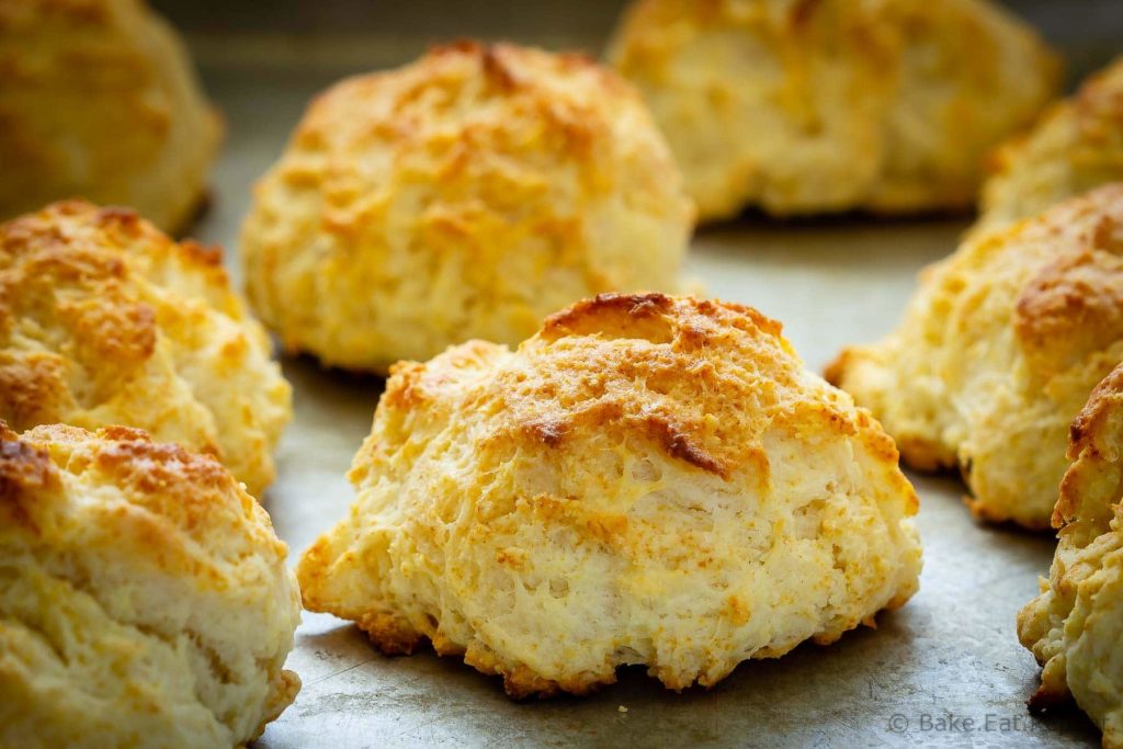 FLAKY DROP BISCUITS